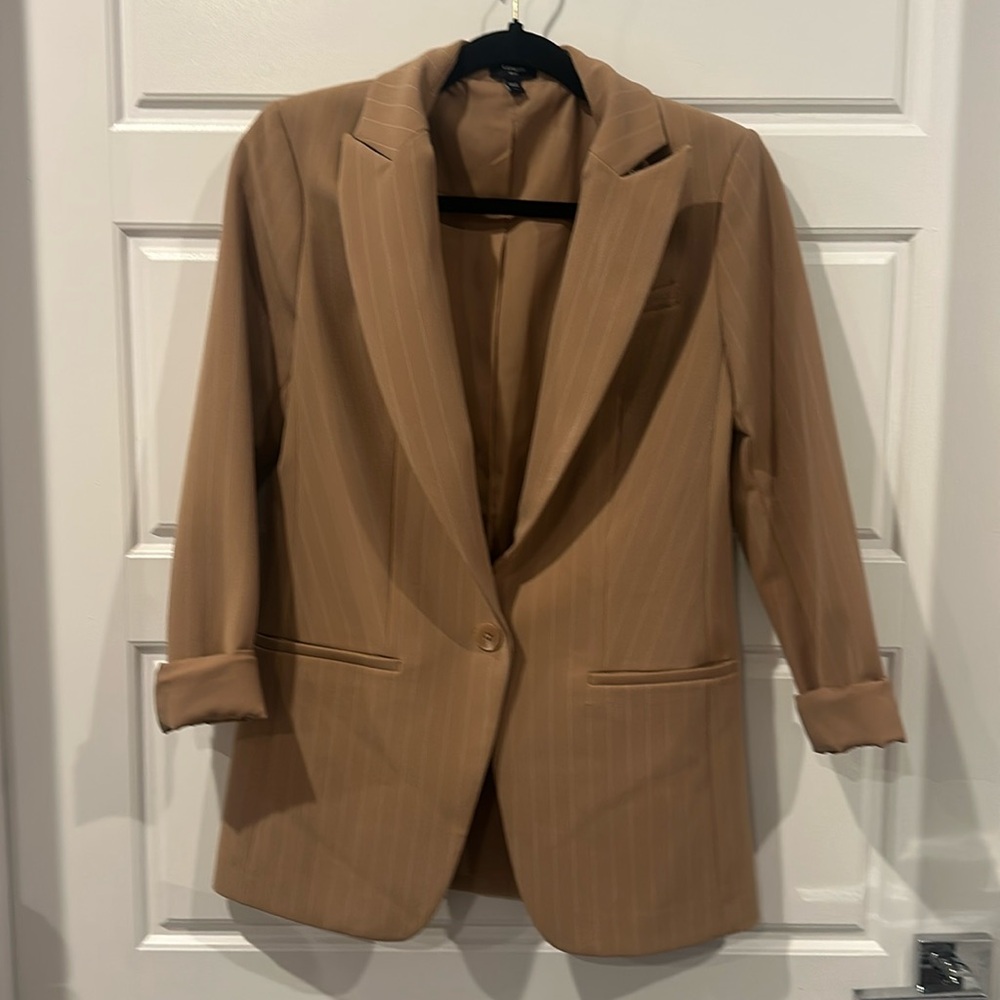 Pinstriped boyfriend blazer